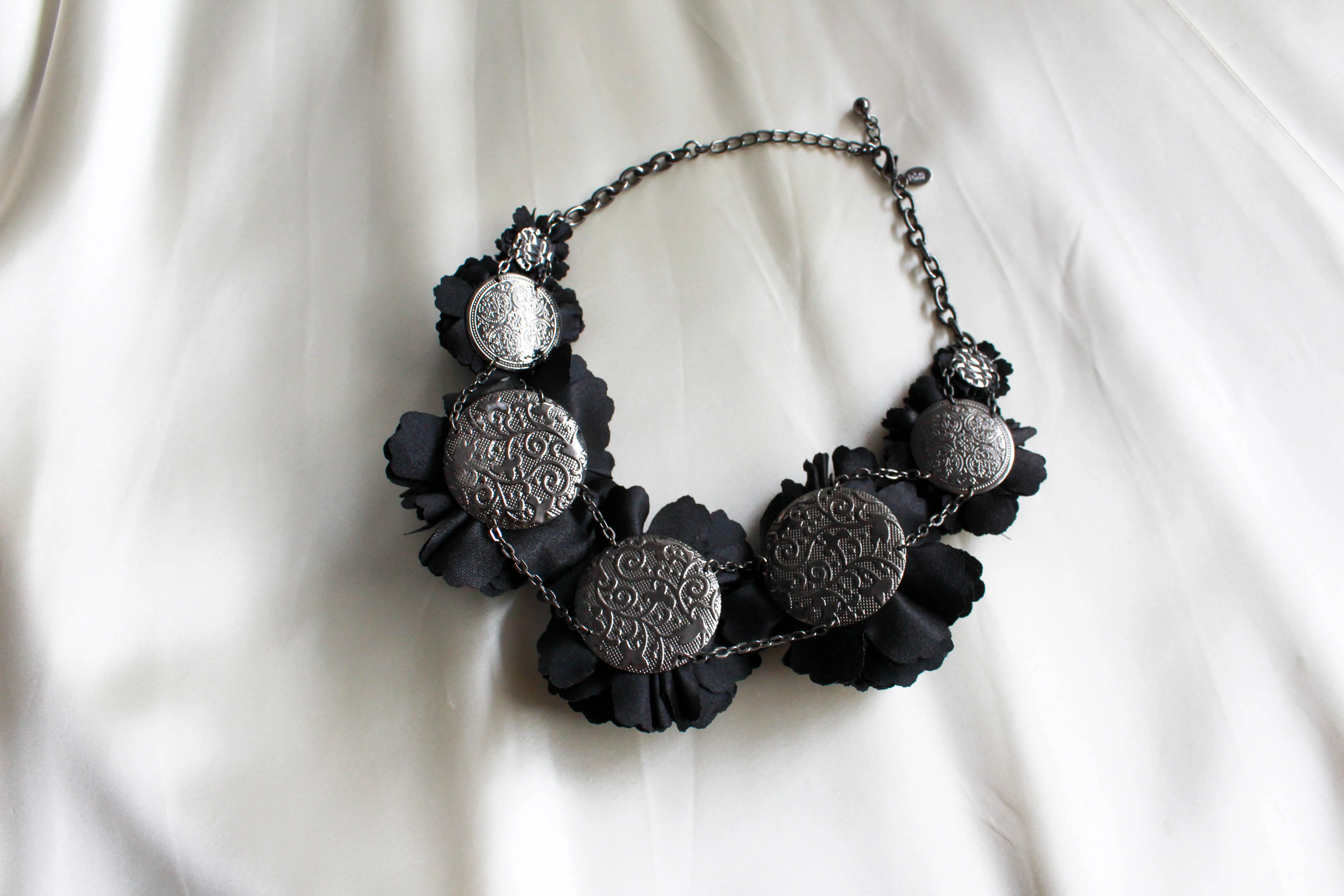 1990s Black Fabric Rosette Necklace