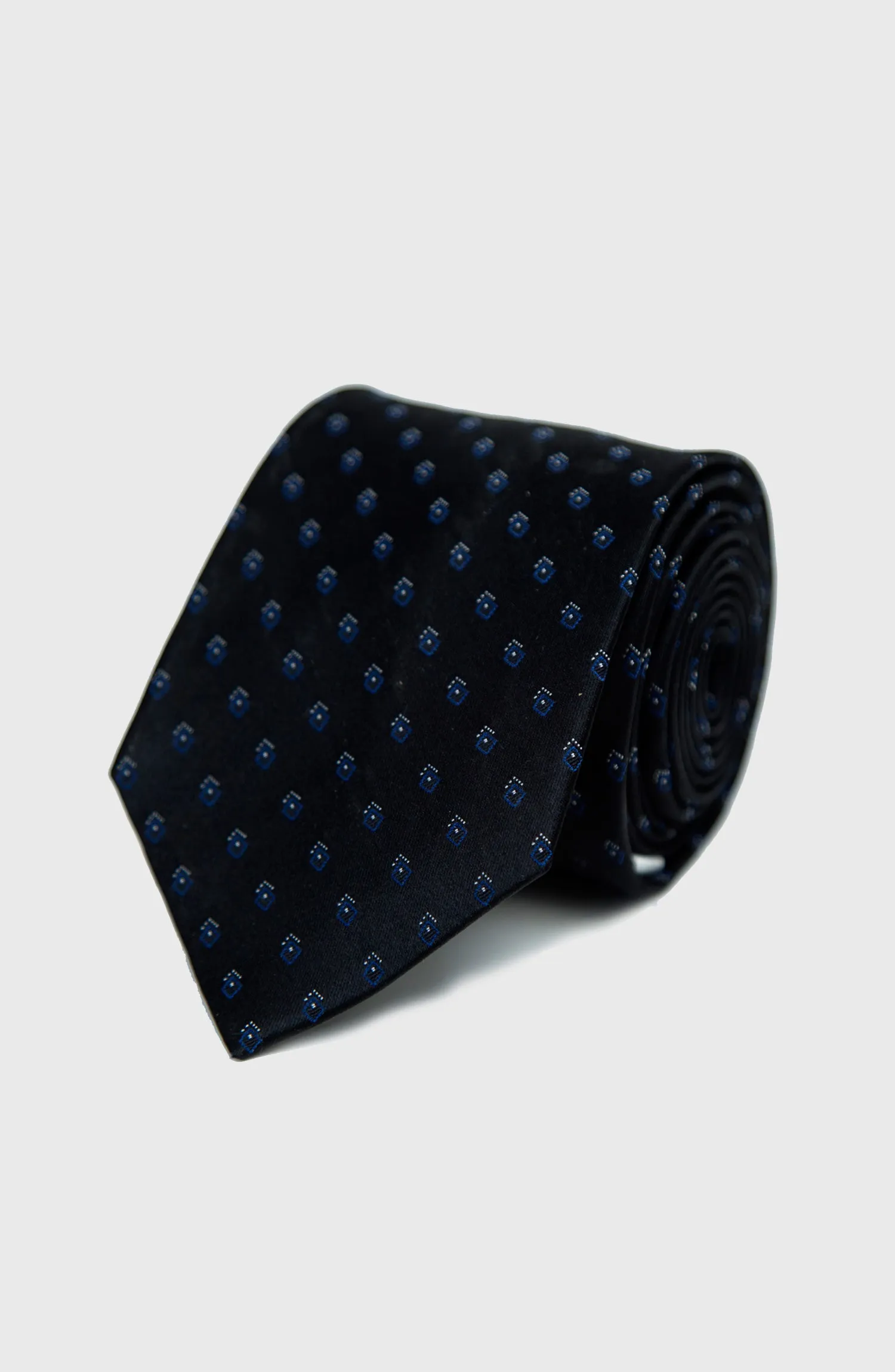 Black Motif Tie