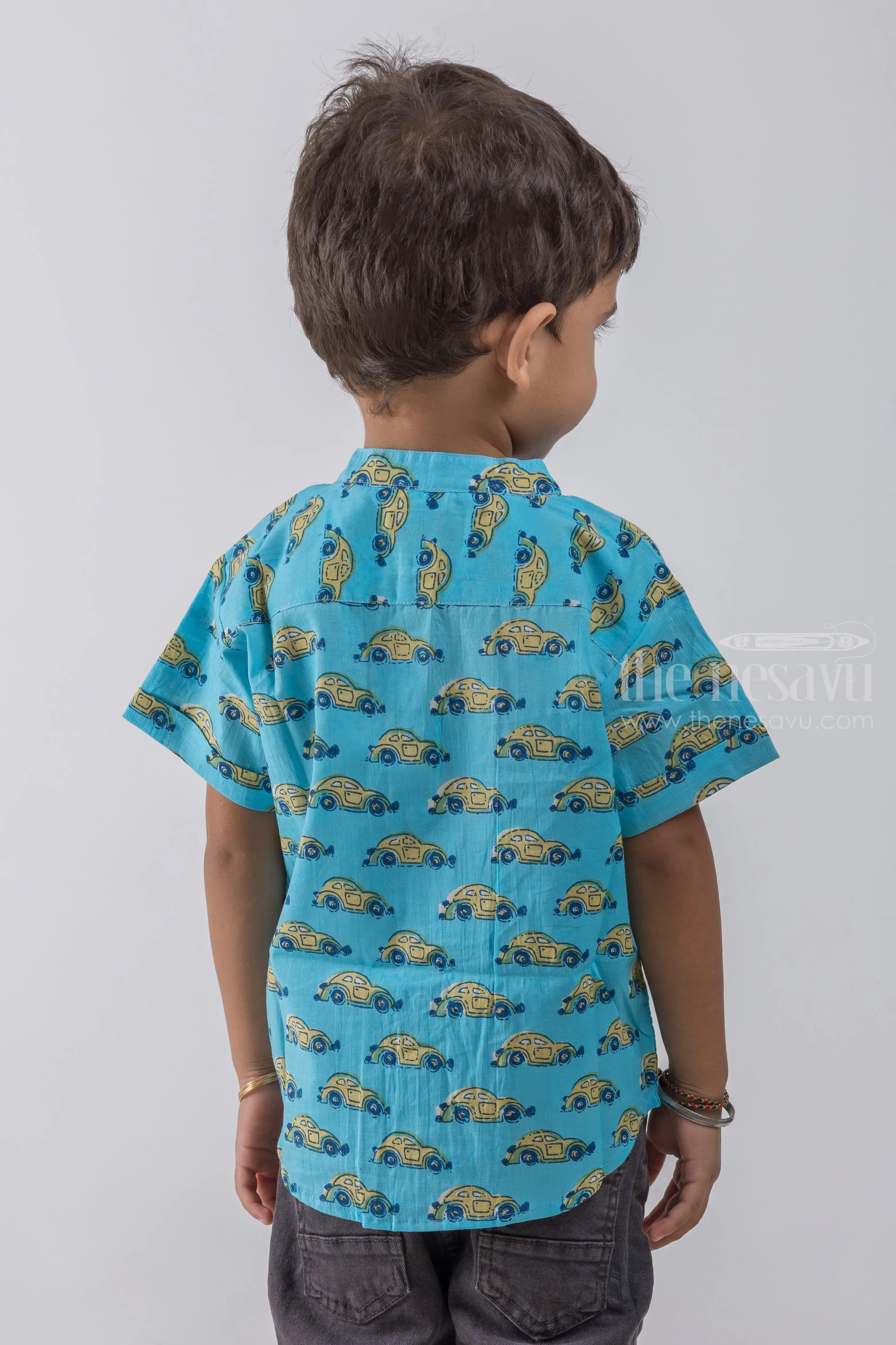 Boys Vintage Car Print Cotton Casual Shirt | Nesavu | Cool & Comfortable Everyday Style