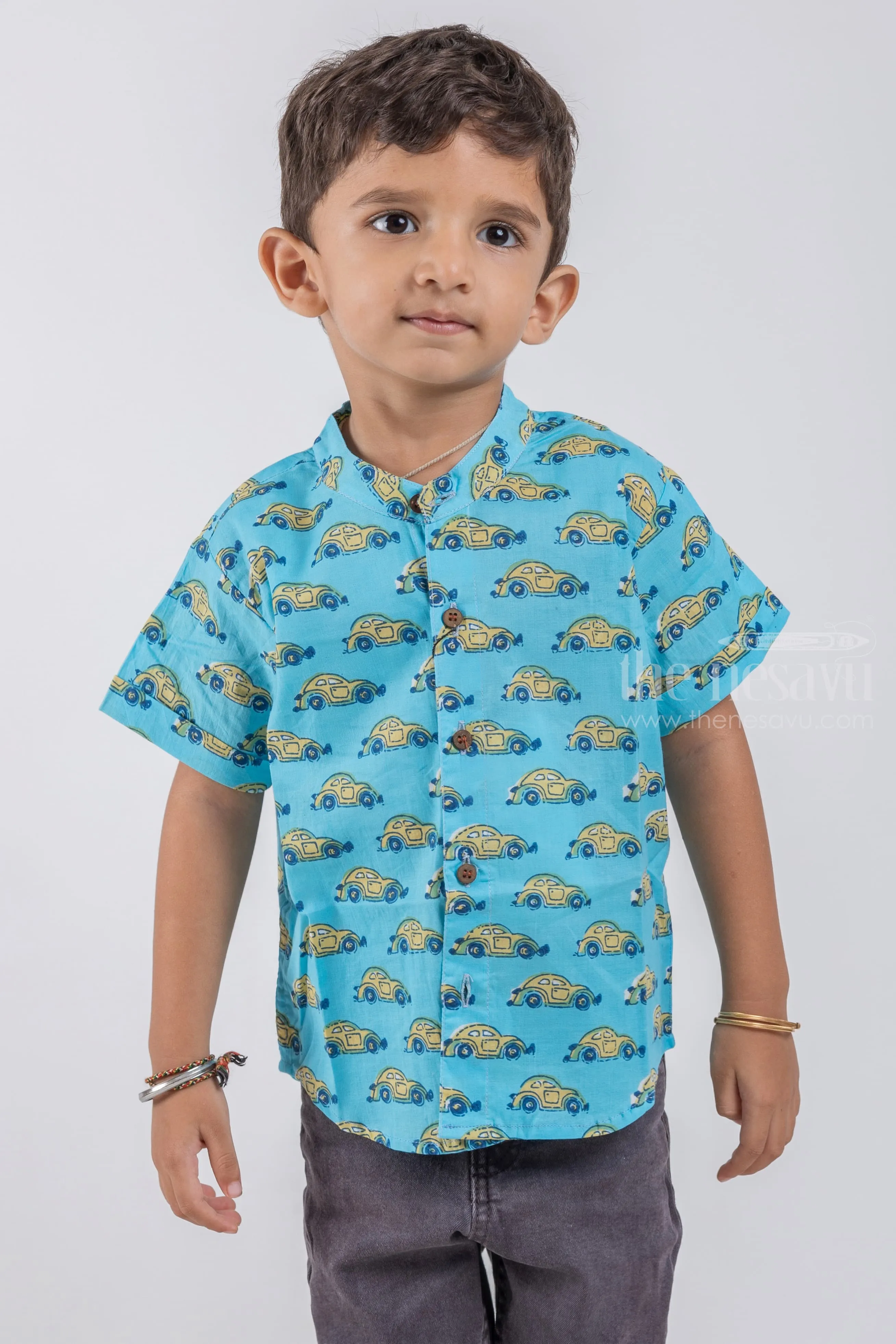 Boys Vintage Car Print Cotton Casual Shirt | Nesavu | Cool & Comfortable Everyday Style