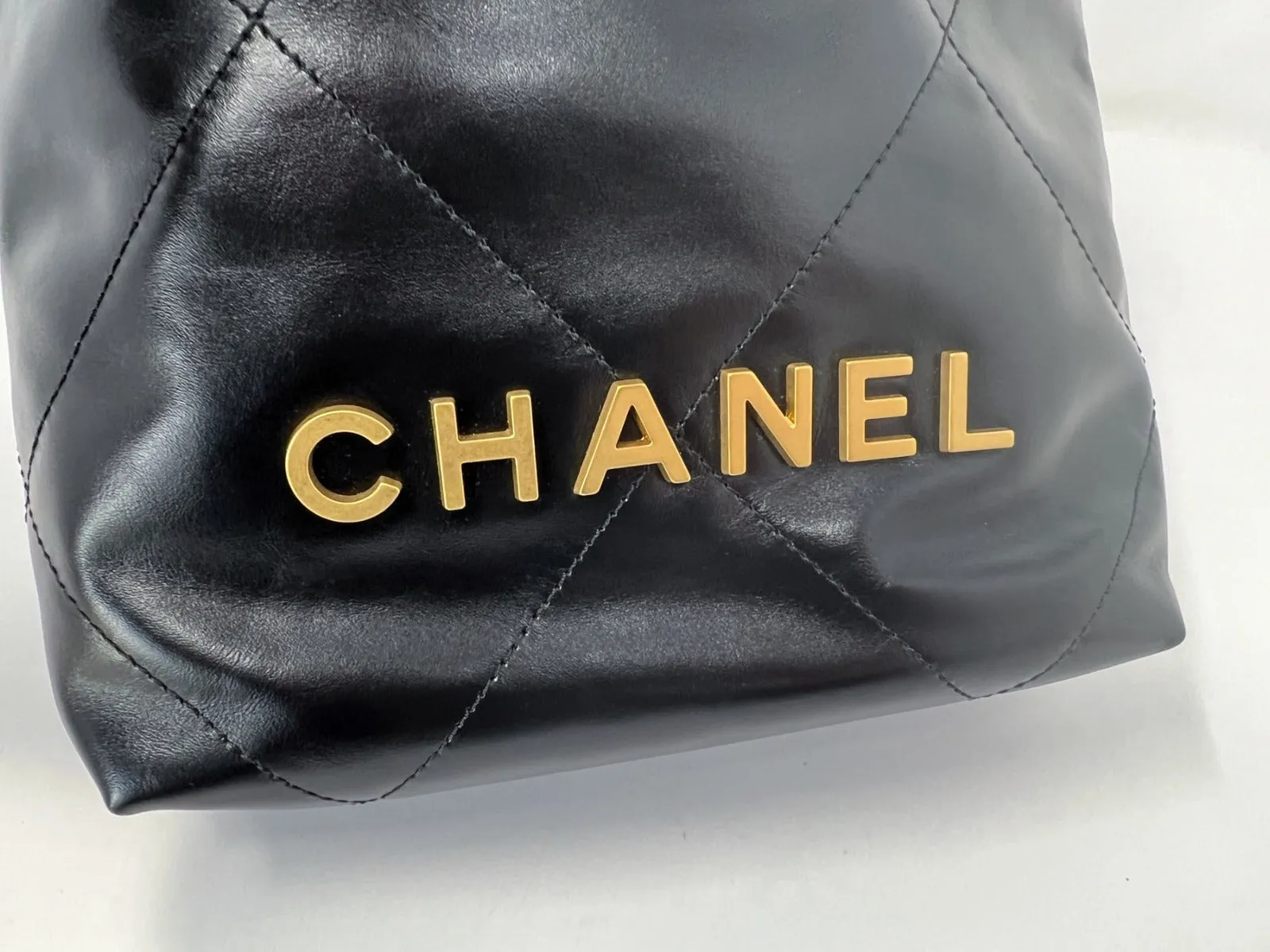 Chanel 22 Mini Bag