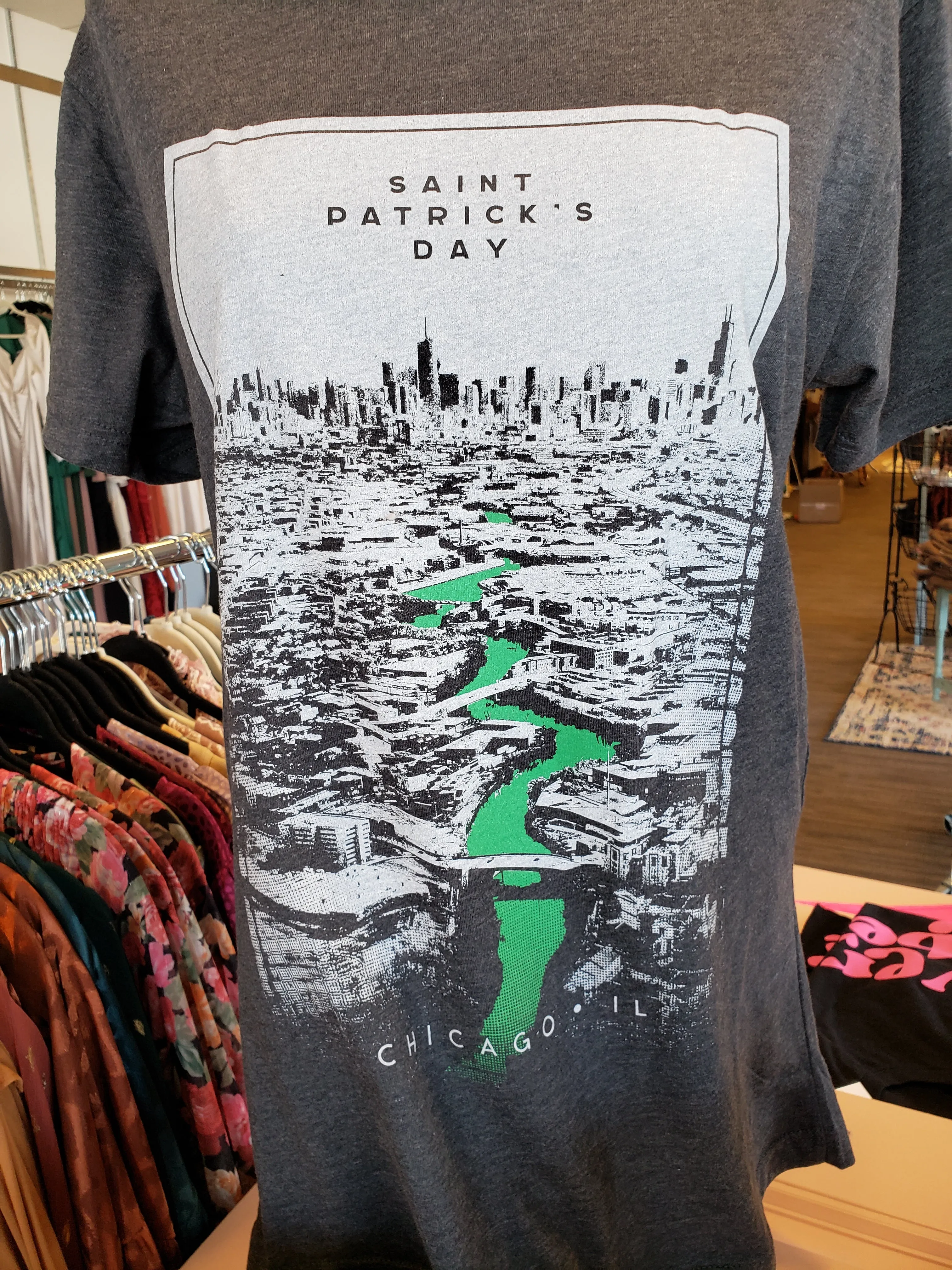 Chicago Green River Tee