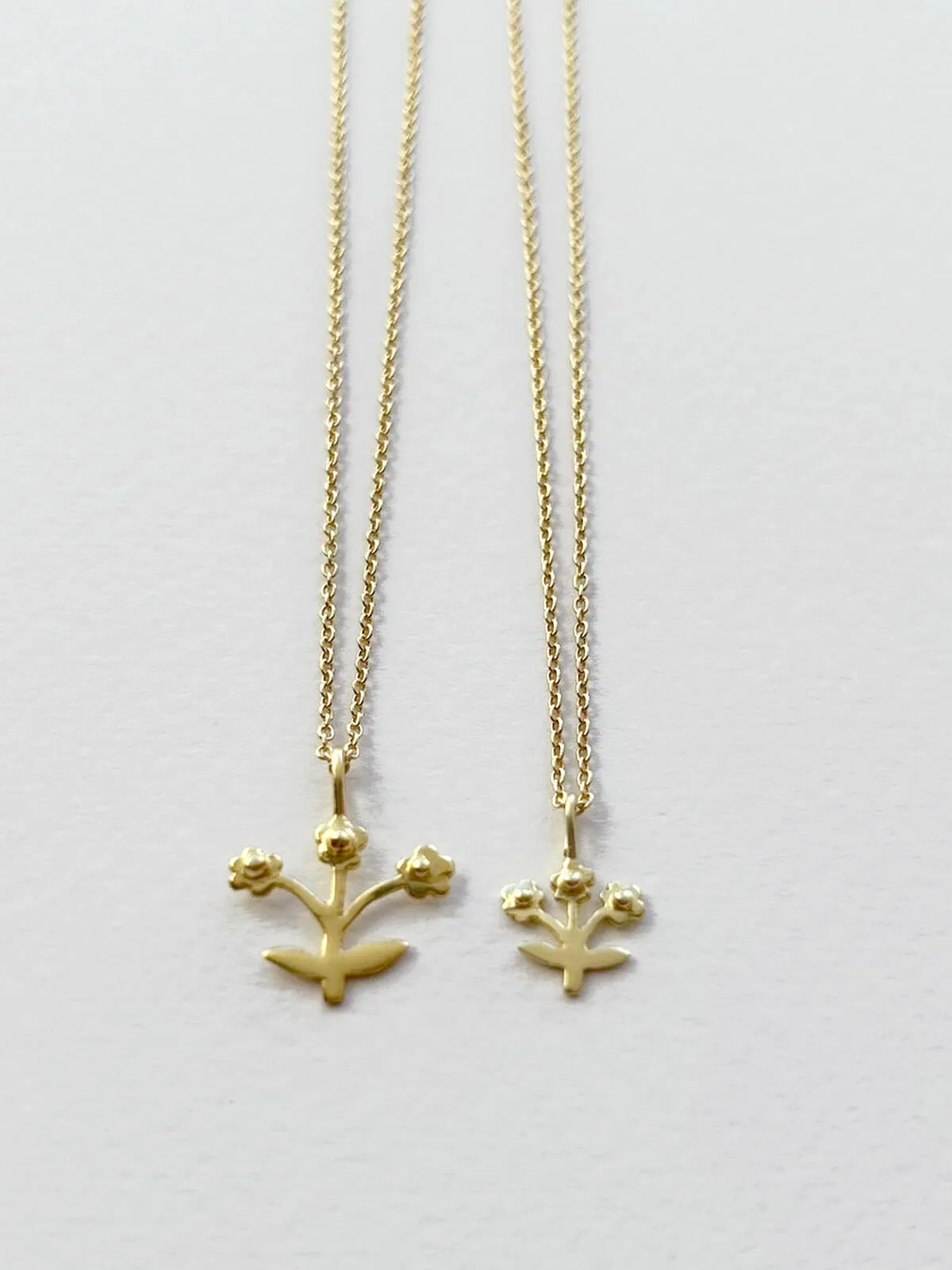 Gold Posie Necklace