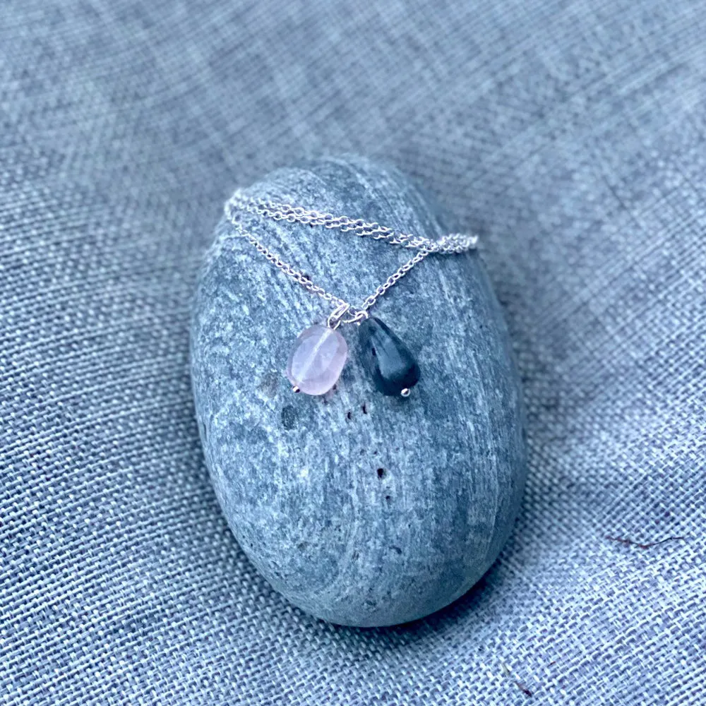 Healing Crystal Necklace with Rose Quartz and Labradorite for Positivity