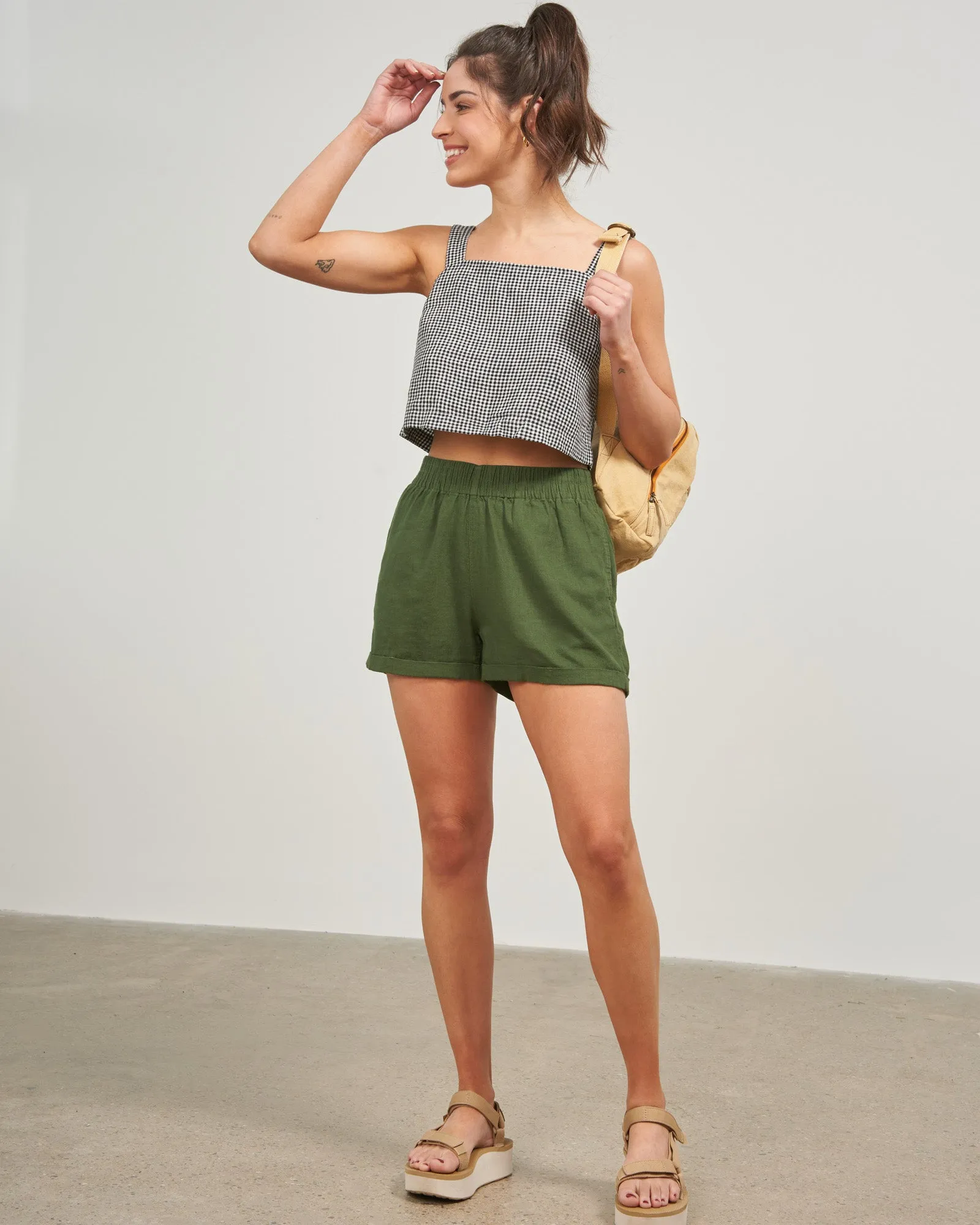 Linen Pull-On Short