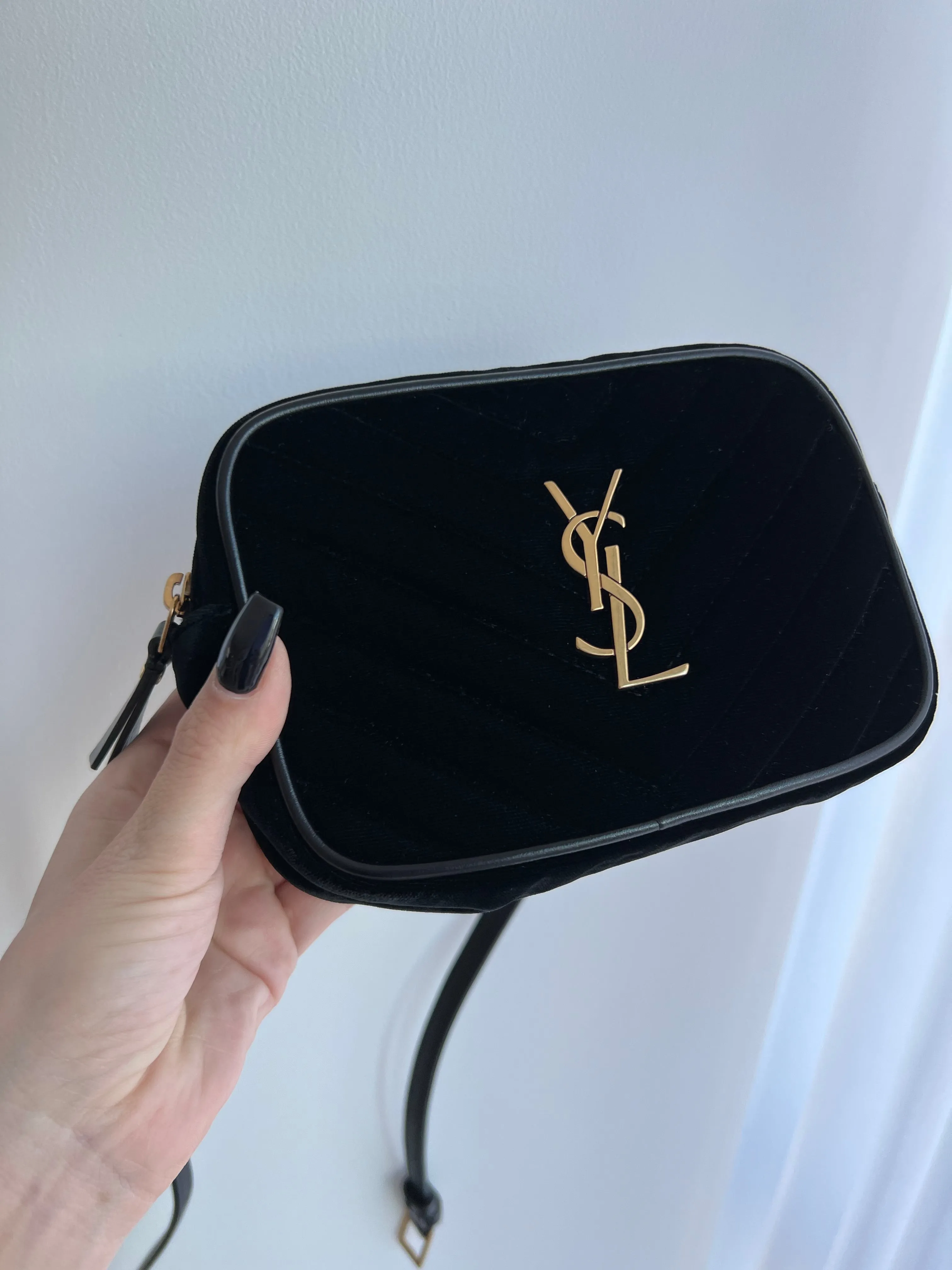 Saint Laurent Lou Belt Bag