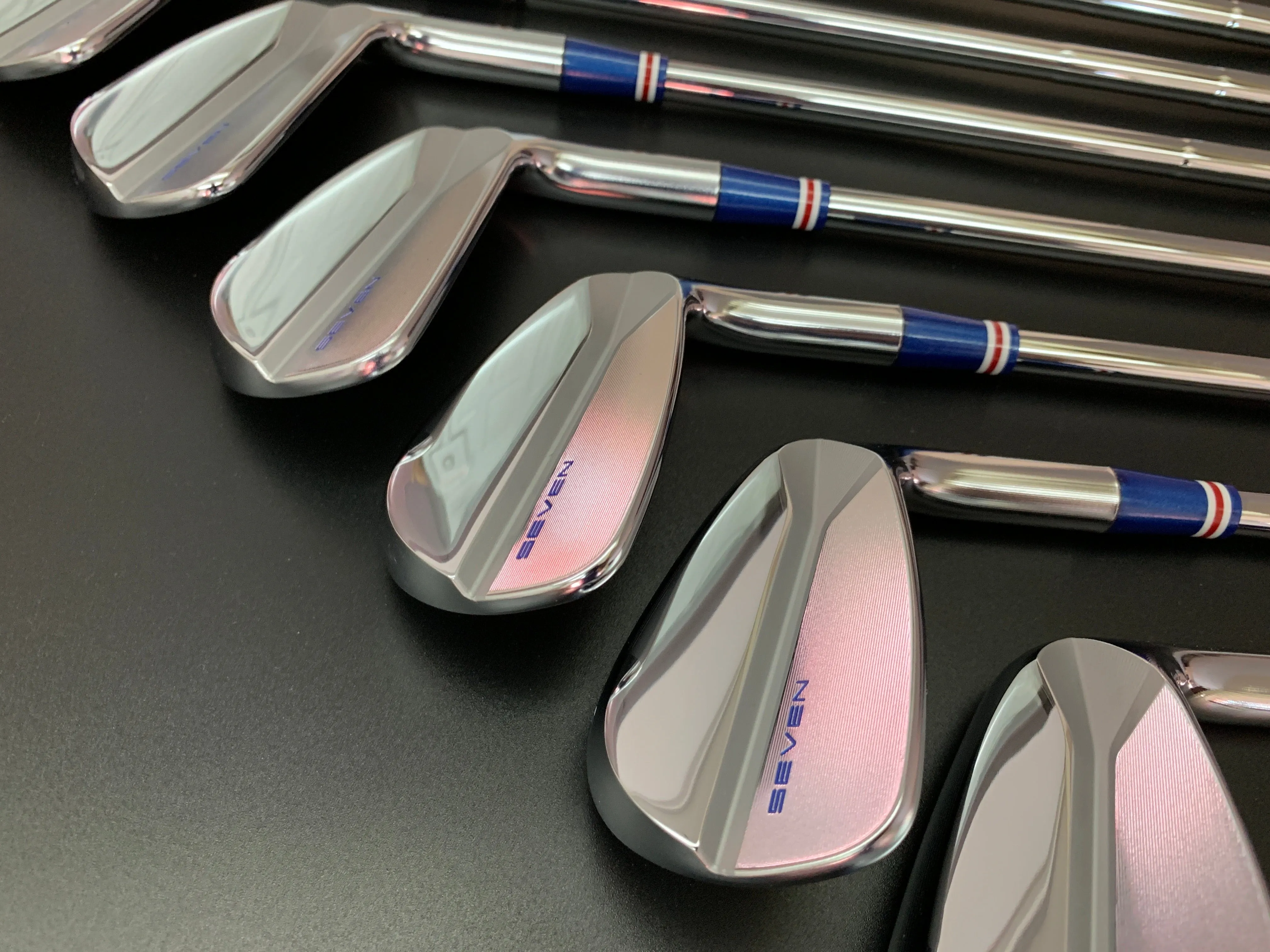 SEVEN Golf MB Irons 4 to PW